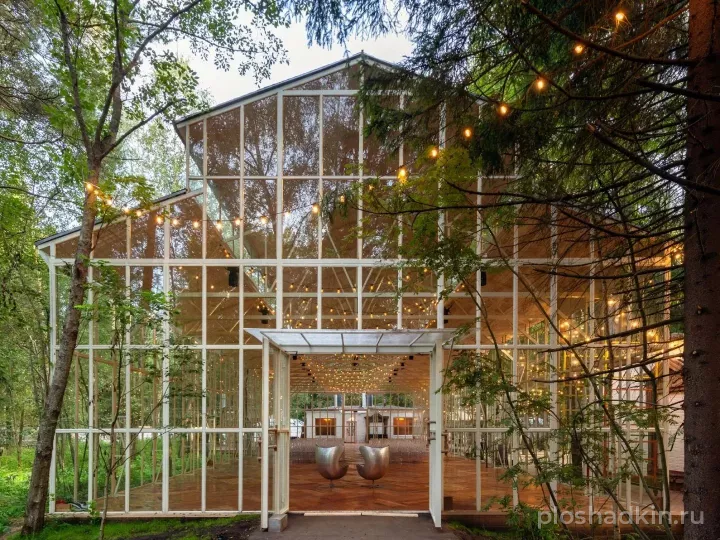 LOFT HALL THE BIRCH — Mahogany Terrace — загородная площадка в Москве, фото 4