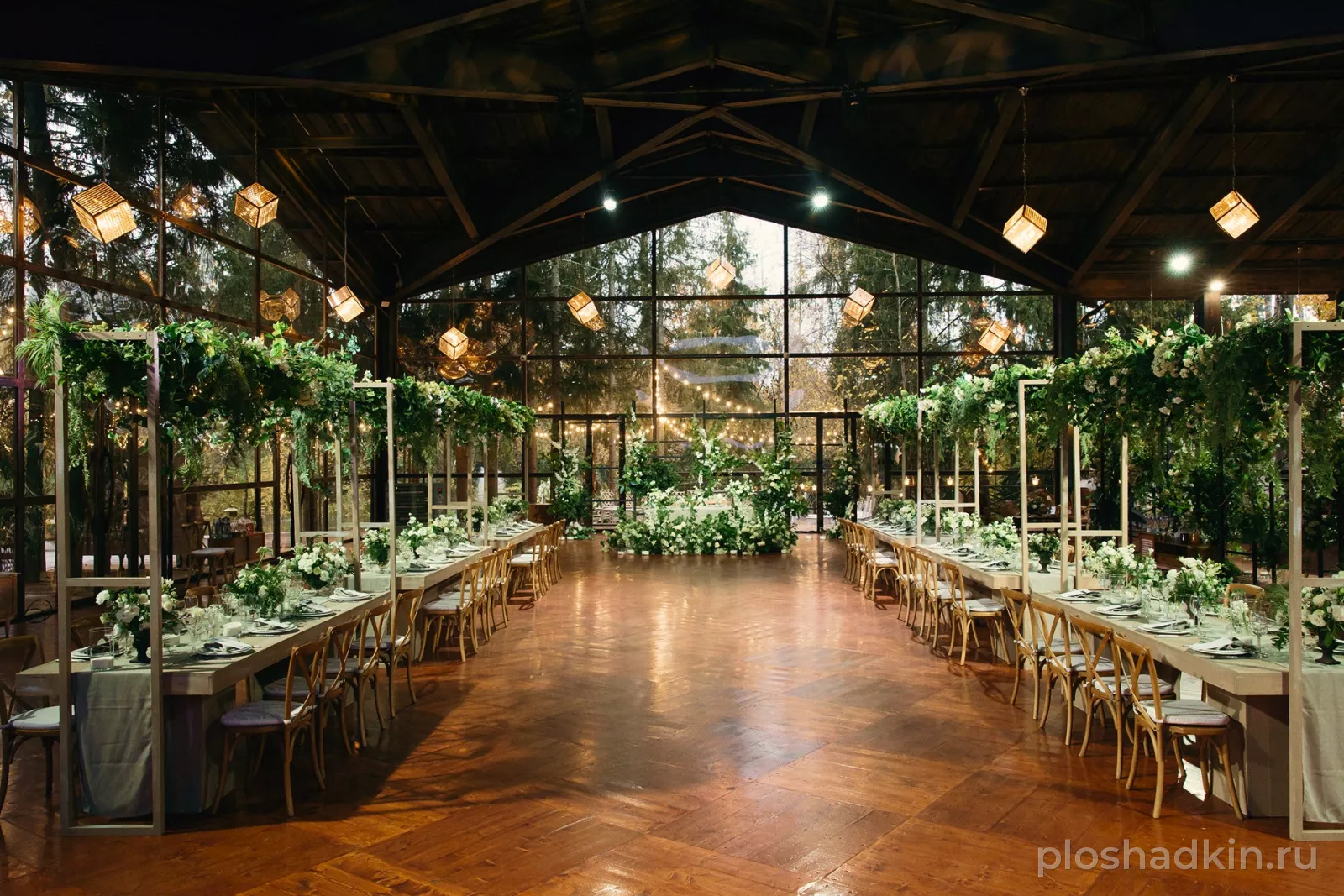 LOFT HALL THE BIRCH — Amberwood House — загородная площадка в Москве