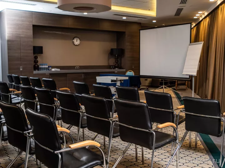 DoubleTree by Hilton — Titanium Hall — конференц-зал в Тюмени, фото 3
