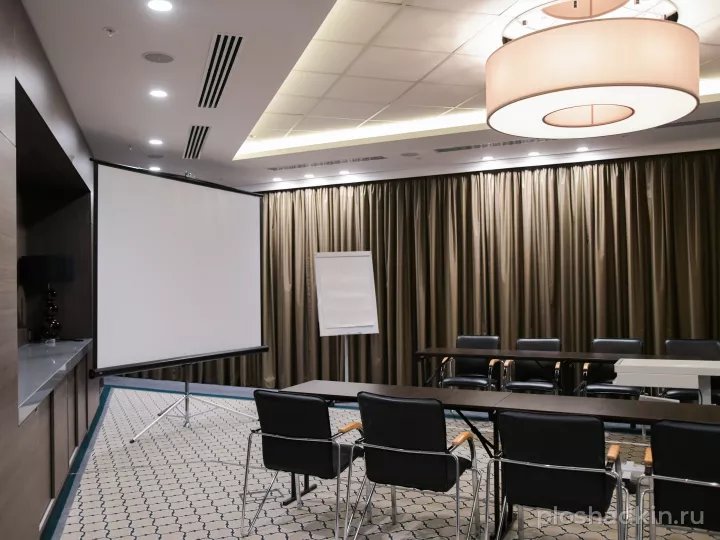 DoubleTree by Hilton — Titanium Hall — конференц-зал в Тюмени, фото 5