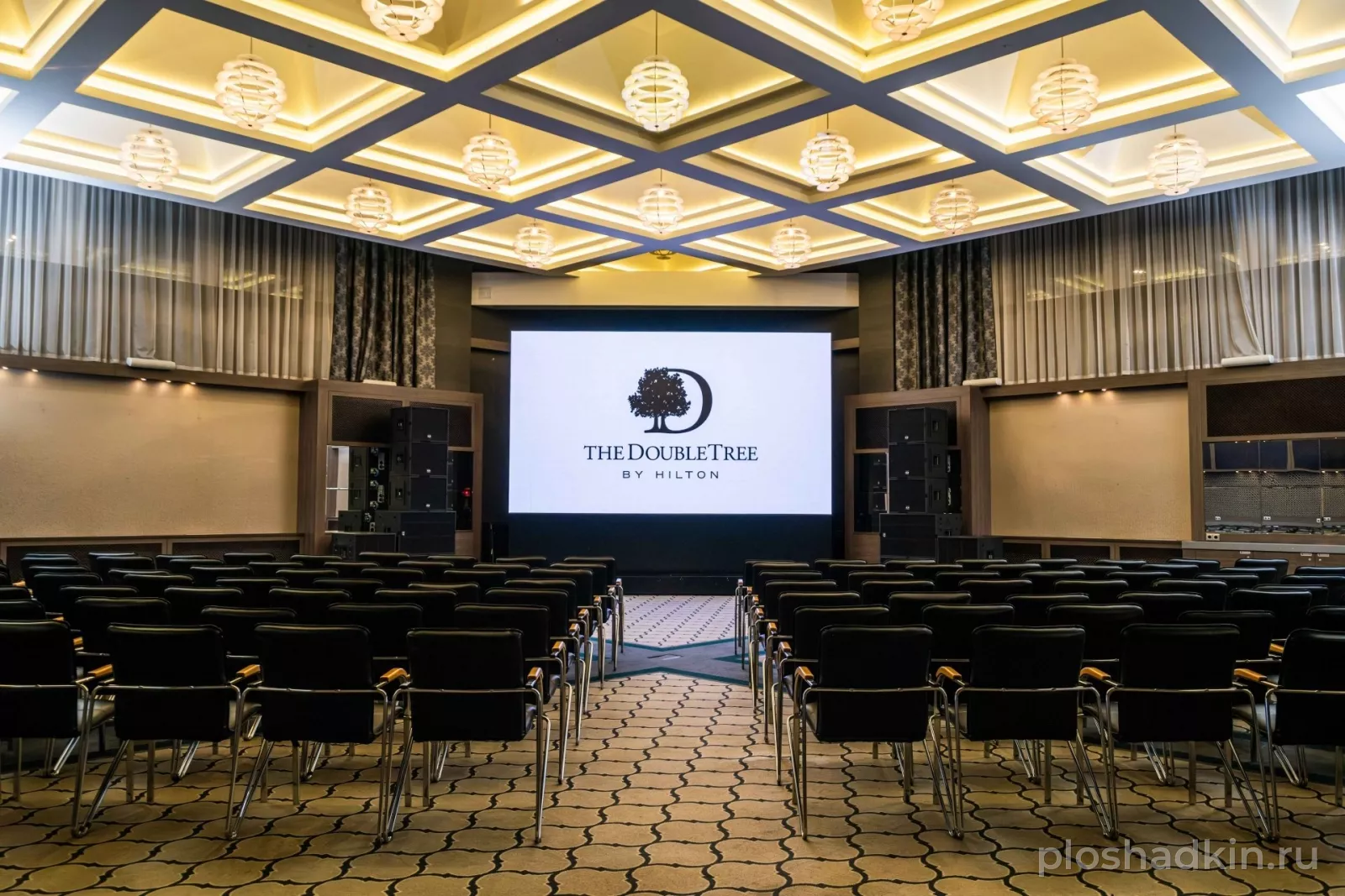 DoubleTree by Hilton — Diamond Ballroom — банкетный зал в Тюмени