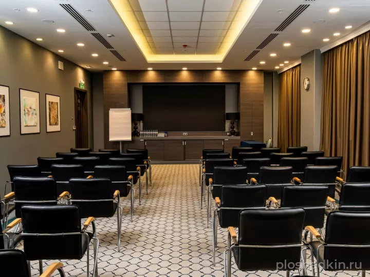 DoubleTree by Hilton — Silver Hall — конференц-зал в Тюмени