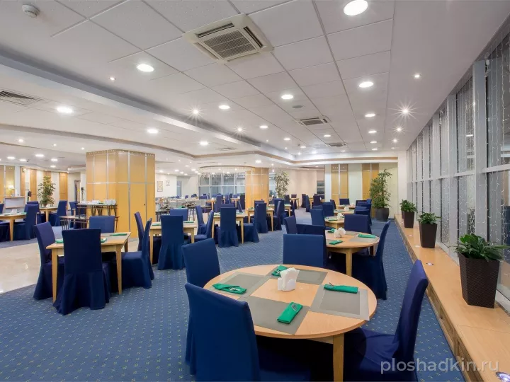 Novotel Москва Центр — Ресторан Côté Azur — зал в отеле в Москве, фото 3