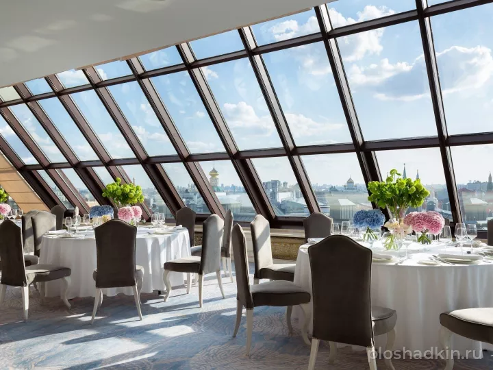 The St. Regis Москва Никольская — Зал «Руфтоп» — зал в отеле в Москве, фото 2