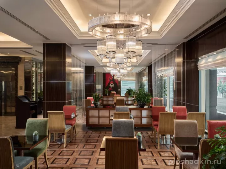 Hotel Continental (бывший InterContinental Москва Тверская) — Ресторан «Татлин» — зал в отеле в Москве, фото 6