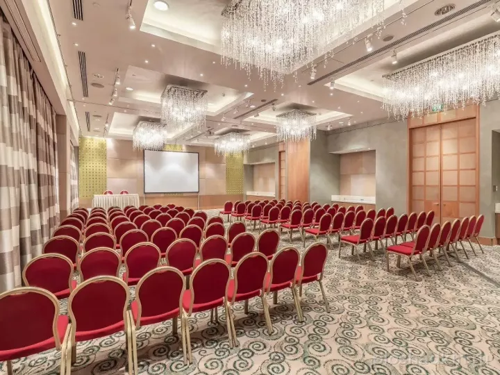 Swissôtel Красные Холмы Москва — Зал «Цюрих» — зал в отеле в Москве, фото 3