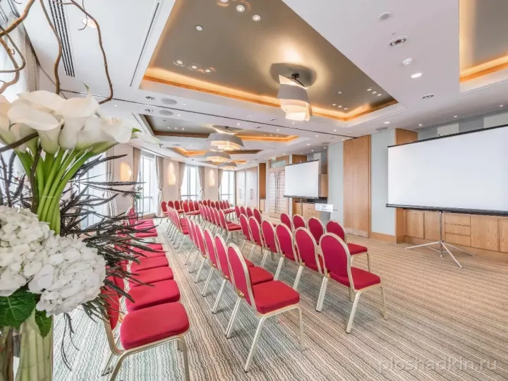 Swissôtel Красные Холмы Москва — Зал «Давос» — зал в отеле в Москве, фото 5
