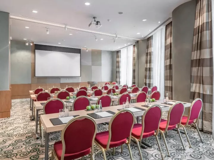 Swissôtel Красные Холмы Москва — Зал «Люцерн + Женева» — зал в отеле в Москве, фото 4