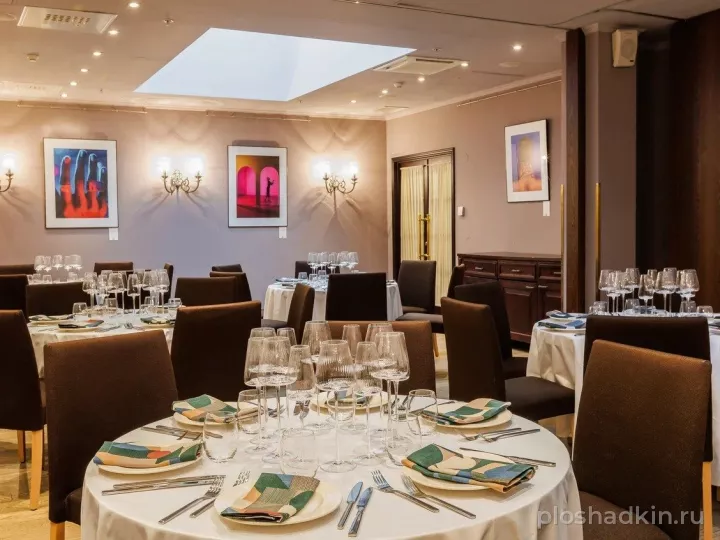Vasilievsky Hotel — Зал «Айвазовский» — зал в отеле в Санкт-Петербурге, фото 2