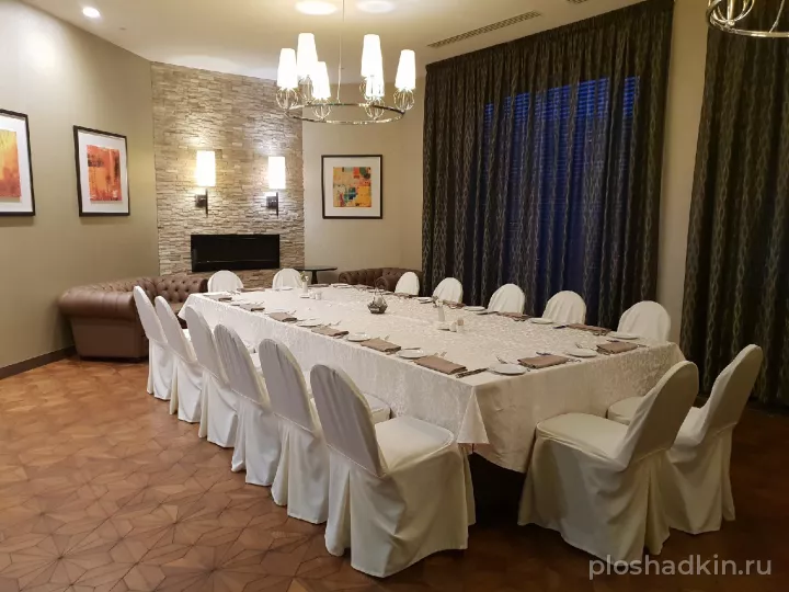 DoubleTree by Hilton — Каминный зал — банкетный зал в Тюмени, фото 3