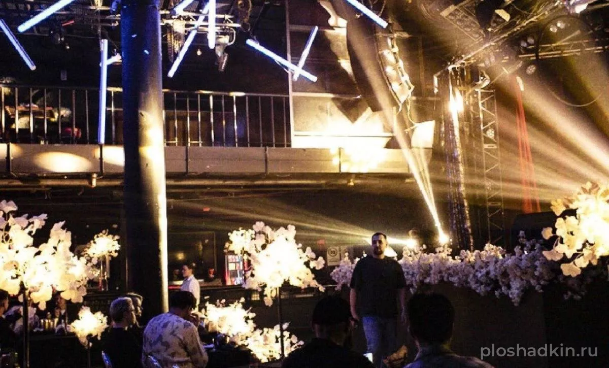Крылья Клуб — Ночной клуб — концертная площадка в Москве