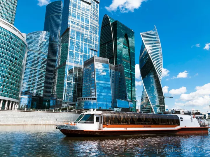 RED BOAT — Теплоход Светоч — теплоход в Москве