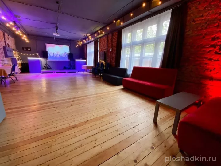 Status Loft — Статус Лофт на Кадетской — лофт в Санкт-Петербурге
