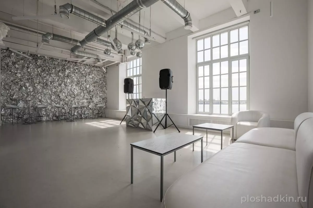 Rubin Loft — Вайт — лофт в Санкт-Петербурге