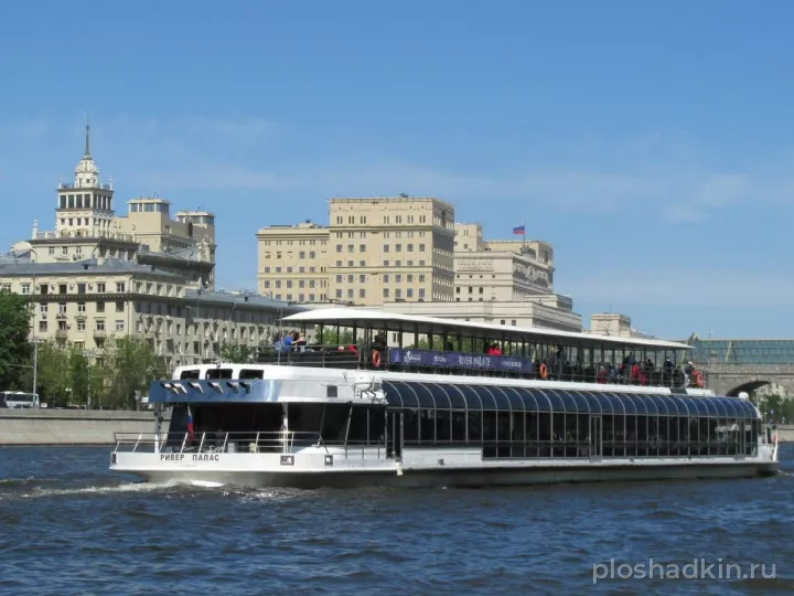 Теплоход River Palace — теплоход в Москве