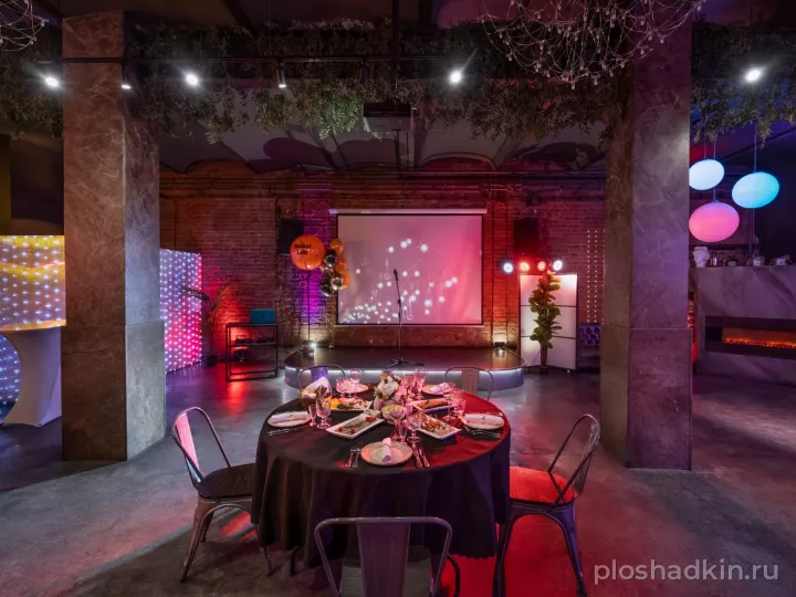 Rocket Loft — Rocket Space — лофт в Санкт-Петербурге