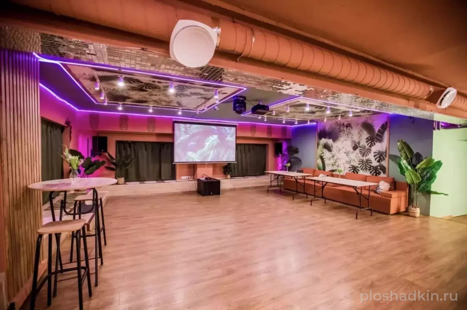 LOFTMSK — TROPICANA — лофт в Москве