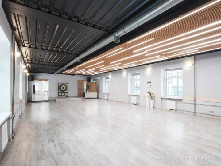 Студия Вершина — Зал 120 м² — лофт в Москве
