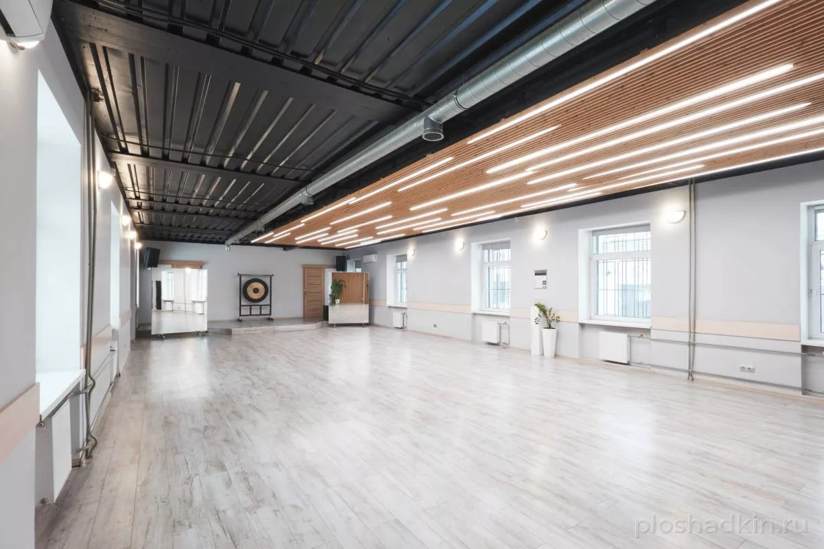 Студия Вершина — Зал 120 м² — лофт в Москве