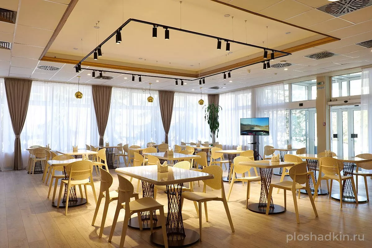 Golden Garden — Светлый — банкетный зал в Москве