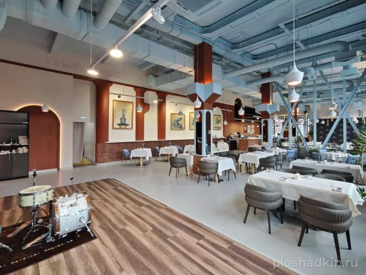 Loft Moscow — Ресторан Модная среда 1823 — банкетный зал в Москве