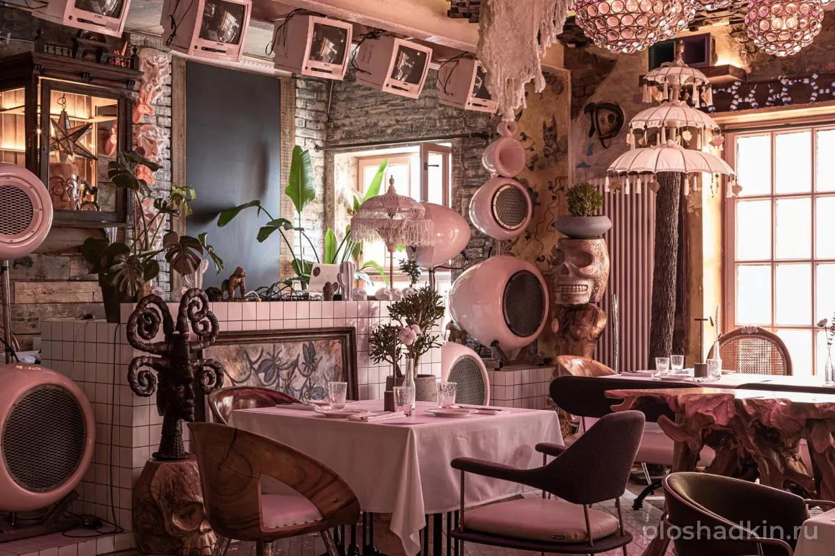 Madame Roche — CABARET MUTANT — лофт в Москве