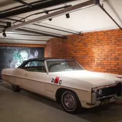 THE RING OF FUN — LOFT с ретро-автомобилем