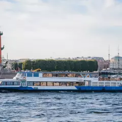 Нева Тревел — теплоход «Людмила»