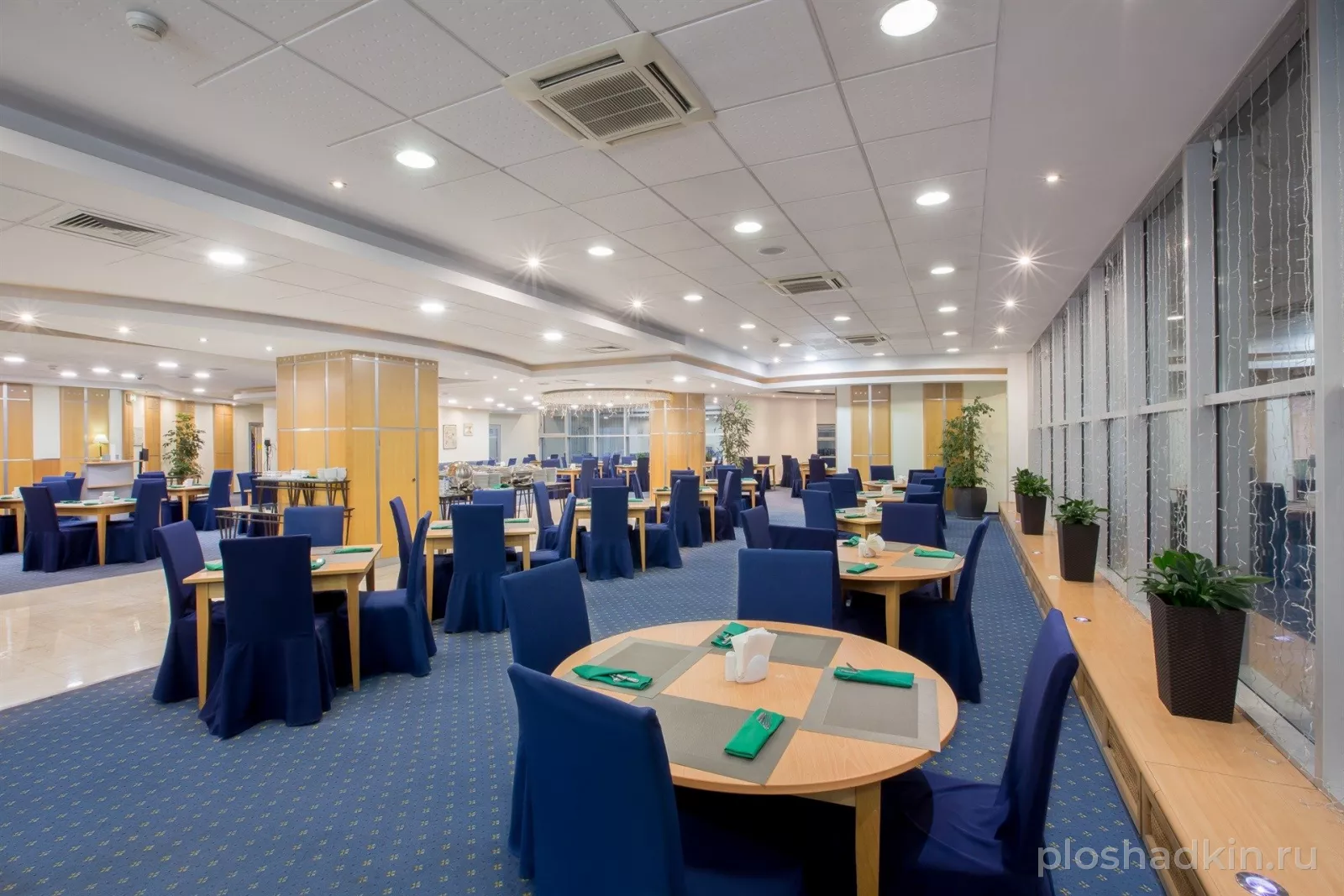 Novotel Москва Центр — Ресторан Côté Azur — зал в отеле в Москве
