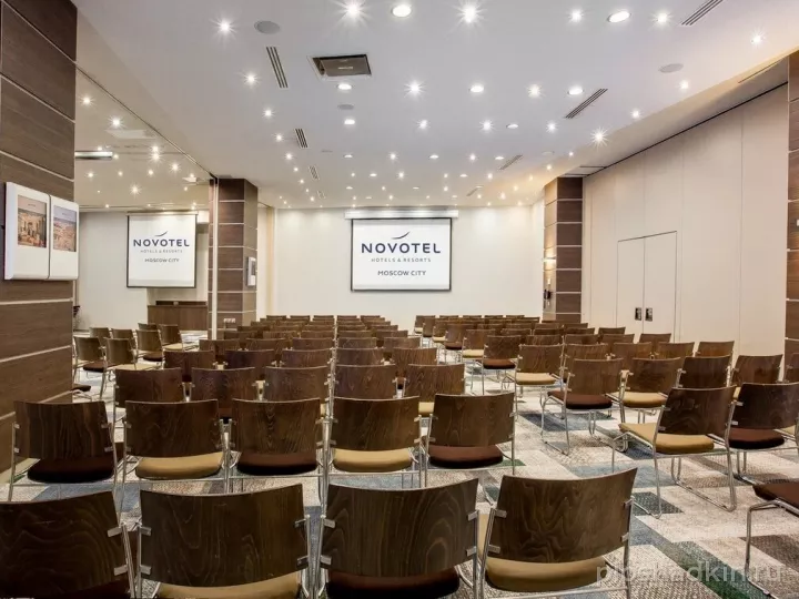 Novotel Москва Сити — Зал «Нью-Йорк» с малыми залами — зал в отеле в Москве, фото 4
